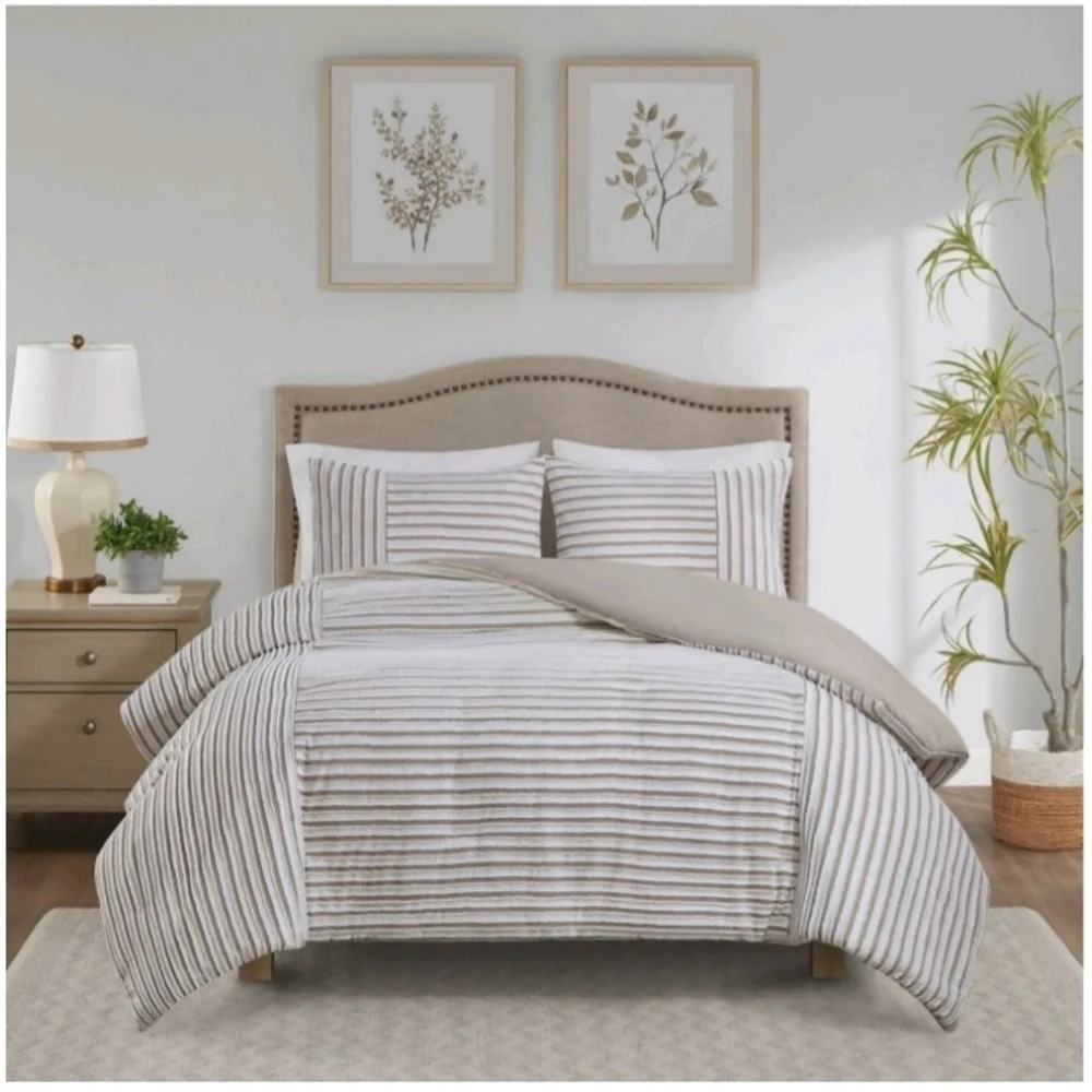 Madison Park 3pc King/California King River clpped Jacquard Duvet Cover Set Off